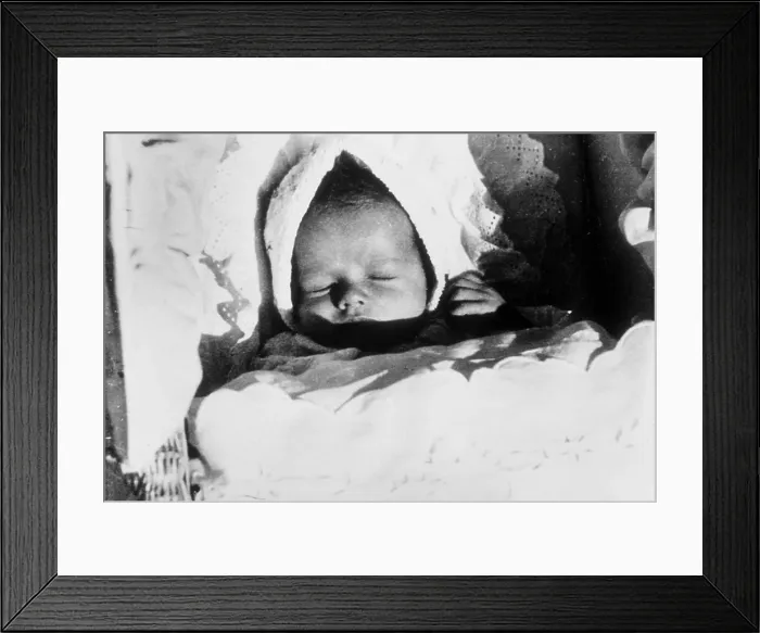 Framed Print : Arnold Schwarzenegger Framed Print : Arnold Schwarzenegger