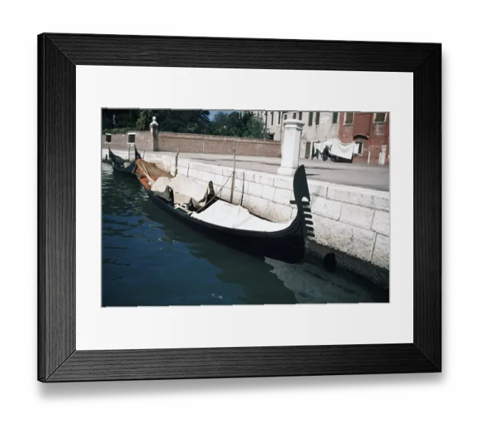 Framed Print : Canals in Venice Framed Print : Canals in Venice