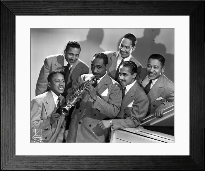 Framed Print : The Toppers Portrait Framed Print : The Toppers Portrait