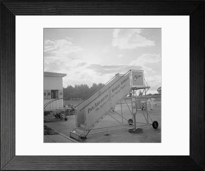 Framed Print : Pan American World Airways Framed Print : Pan American World Airways