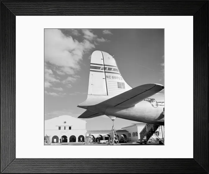 Framed Print : Pan American World Airways Framed Print : Pan American World Airways