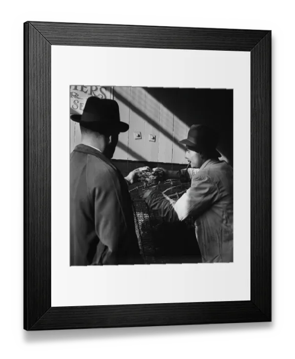 Framed Print : London Markets, 1940s Framed Print : London Markets, 1940s