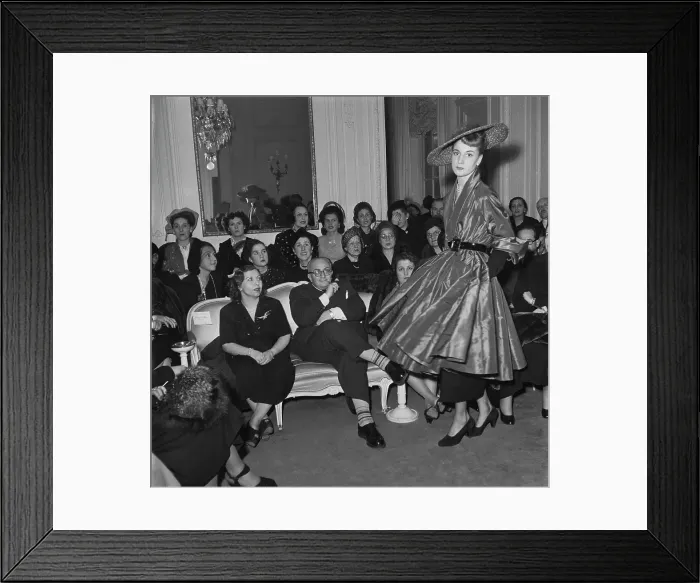 Framed Print : Christian Dior Summer 1948 Fashion Show