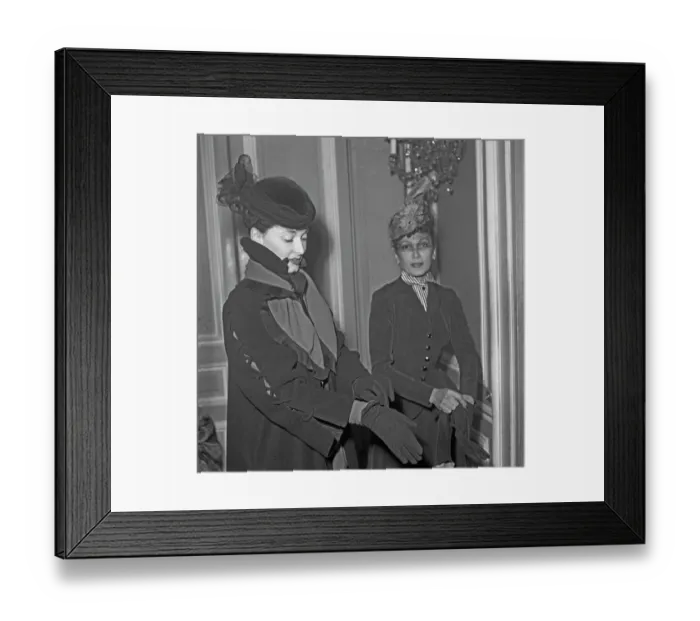 Framed Print : Jacques Fath Summer 1948 Fashion Show Framed Print : Jacques Fath Summer 1948 Fashion Show
