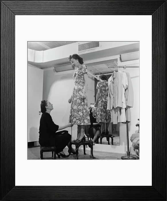 Framed Print : Shopping At Brown's Framed Print : Shopping At Brown's