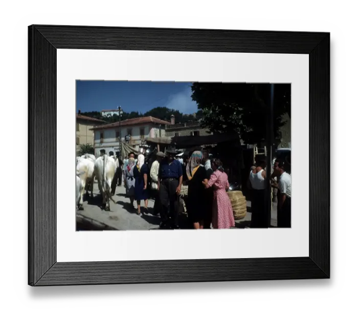 Framed Print : ENROUTE TO PERUGIA FROM ASSISI, ITALY Framed Print : ENROUTE TO PERUGIA FROM ASSISI, ITALY