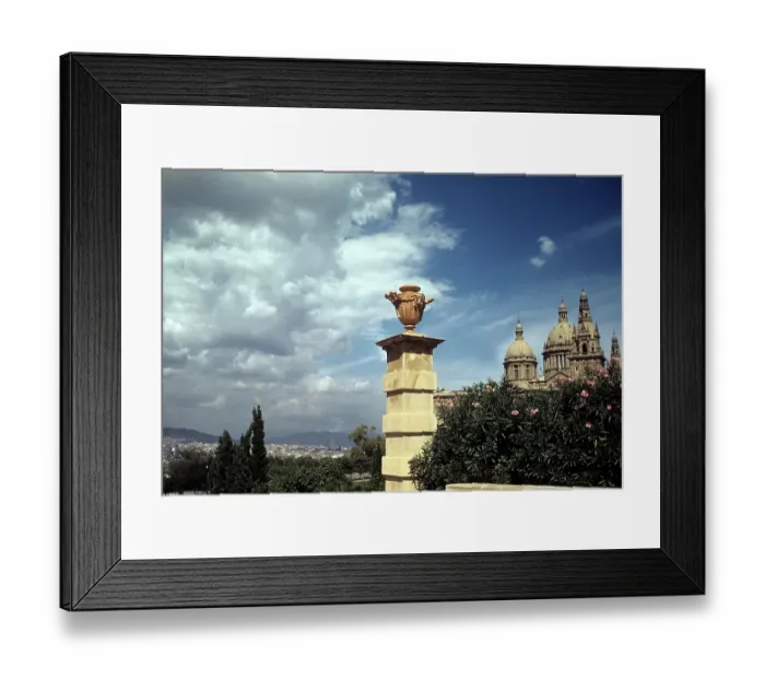 Framed Print : BARCELONA, SPAIN Framed Print : BARCELONA, SPAIN