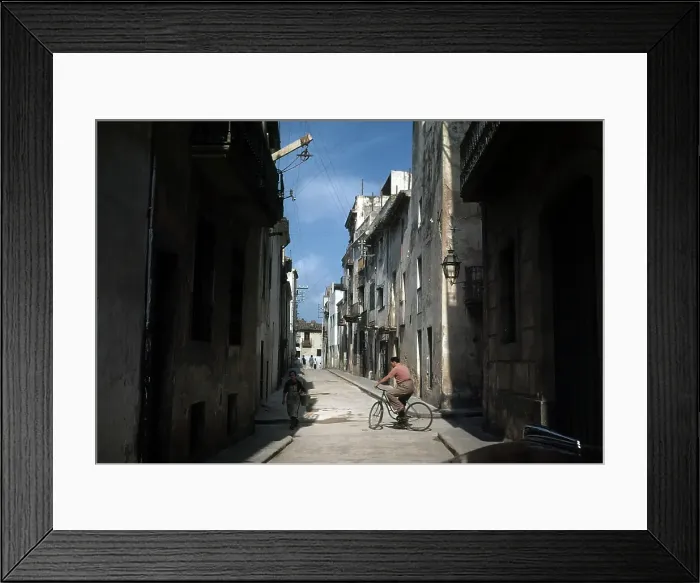 Framed Print : BARCELONA, SPAIN Framed Print : BARCELONA, SPAIN