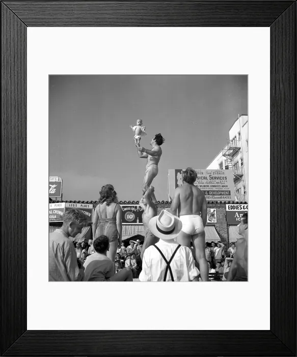 Framed Print : Muscle Beach Santa Monica Framed Print : Muscle Beach Santa Monica