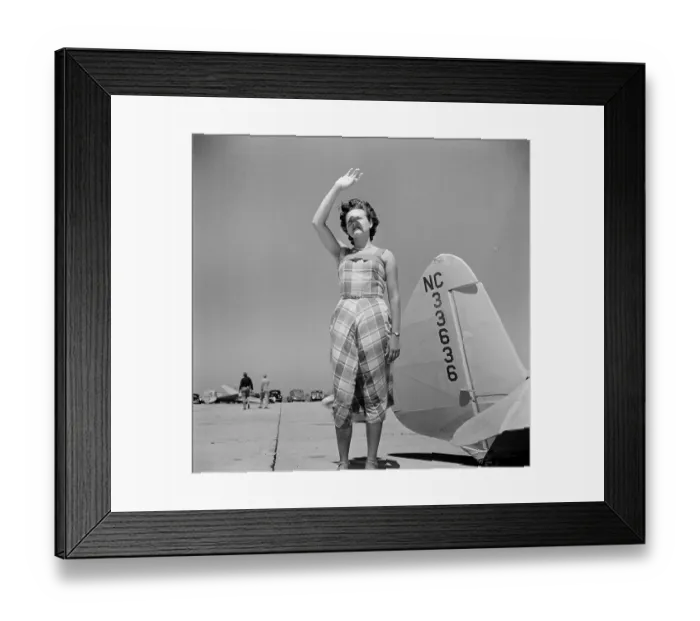 Framed Print : Gliding competition Framed Print : Gliding competition