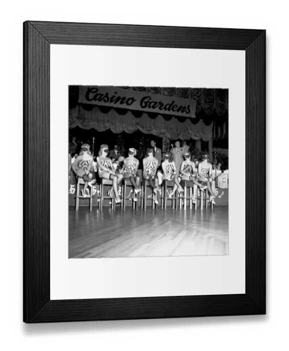 Framed Print : Beautiful Legs Contest At Casino Gardens In LA Framed Print : Beautiful Legs Contest At Casino Gardens In LA