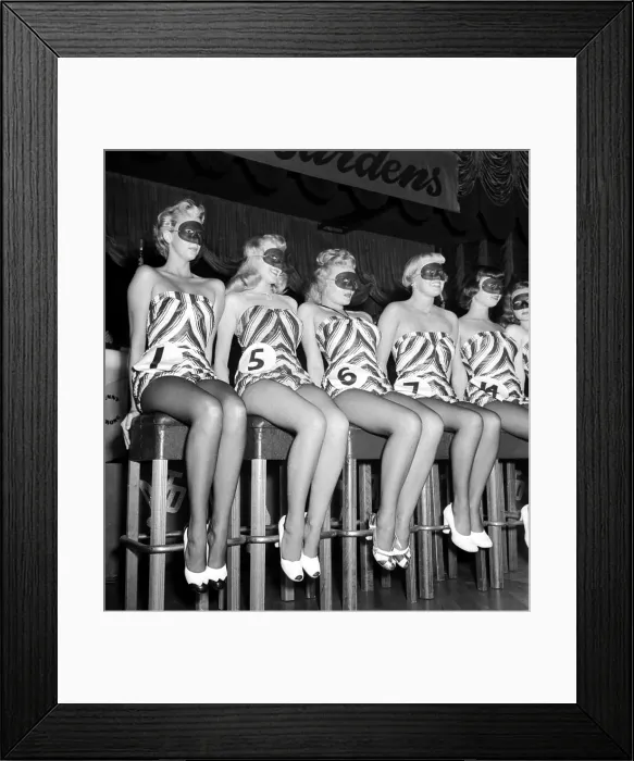 Framed Print : Beautiful Legs Contest At Casino Gardens In LA Framed Print : Beautiful Legs Contest At Casino Gardens In LA
