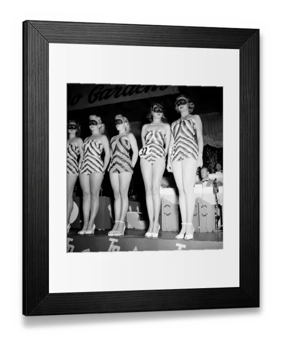Framed Print : Beautiful Legs Contest At Casino Gardens In LA Framed Print : Beautiful Legs Contest At Casino Gardens In LA