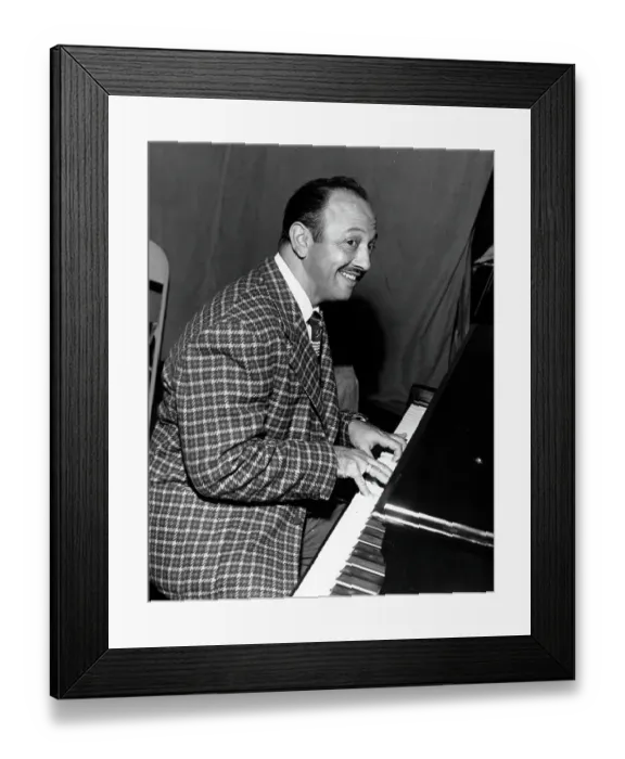Framed Print : Mel Blanc. LOS ANGELES - CIRCA 1950: Radio and cartoon voice actor Mel Framed Print : Mel Blanc. LOS ANGELES - CIRCA 1950: Radio and cartoon voice actor Mel
