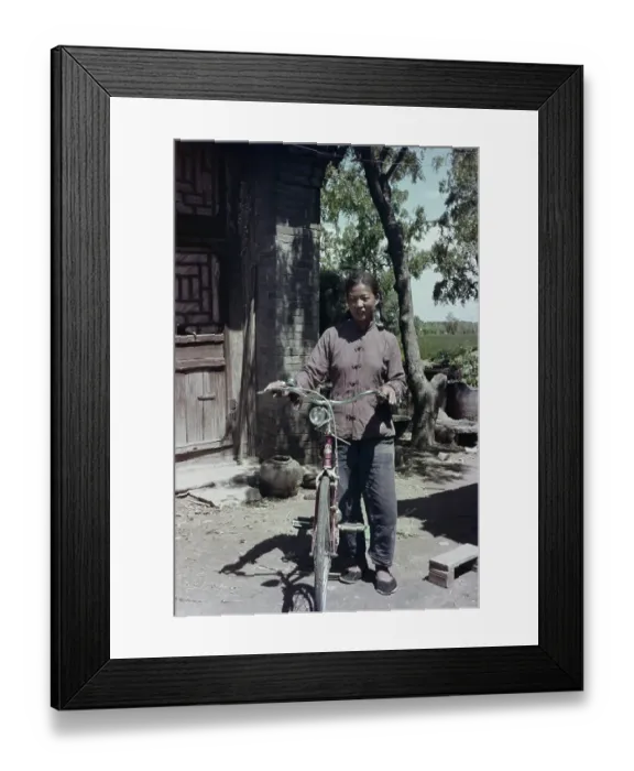 Framed Print : Chinese Girl Framed Print : Chinese Girl