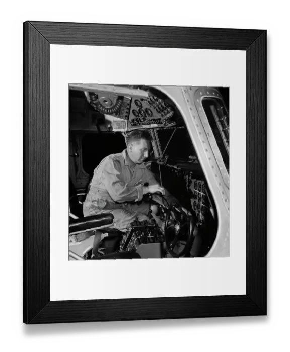 Framed Print : Flagship Philadelphia, Lockheed Constellation Framed Print : Flagship Philadelphia, Lockheed Constellation