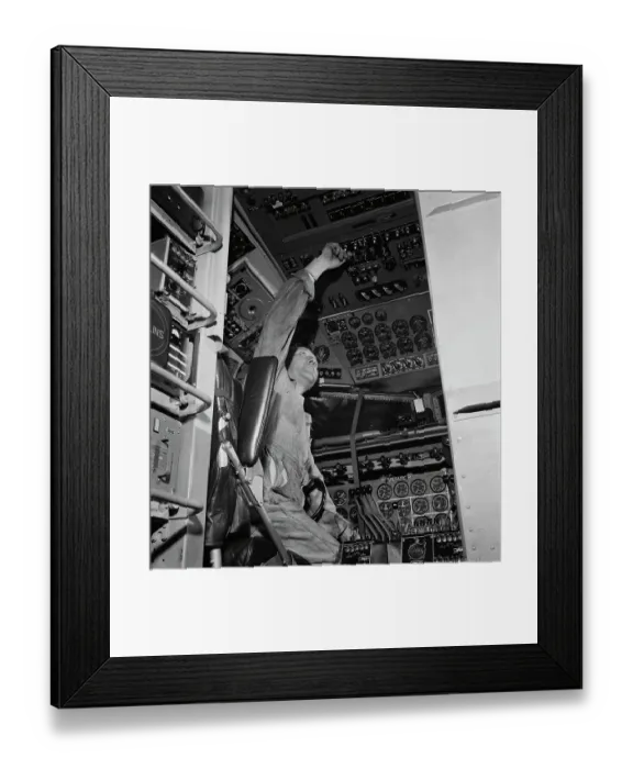 Framed Print : Flagship Philadelphia, Lockheed Constellation Framed Print : Flagship Philadelphia, Lockheed Constellation