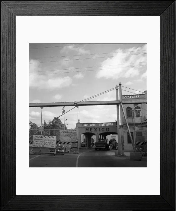 Framed Print : The US Mexico Border Framed Print : The US Mexico Border