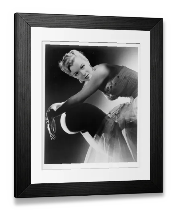 Framed Print : Marilyn Portrait Framed Print : Marilyn Portrait