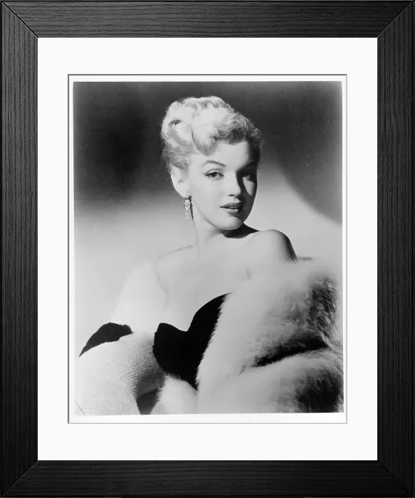 Framed Print : Marilyn Portrait Framed Print : Marilyn Portrait