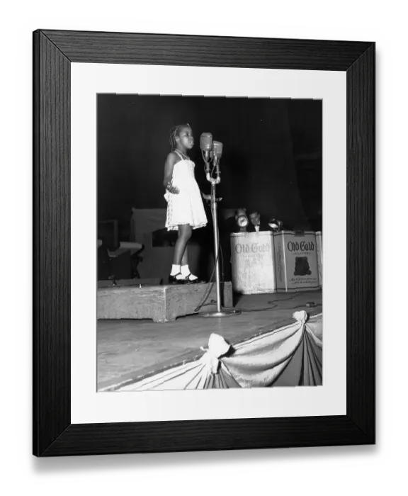 Framed Print : Gladys Knight On Ted Mack & The Original Amateur Hour Framed Print : Gladys Knight On Ted Mack & The Original Amateur Hour