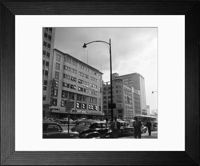 Framed Print : Mexico City Street Scenes Framed Print : Mexico City Street Scenes