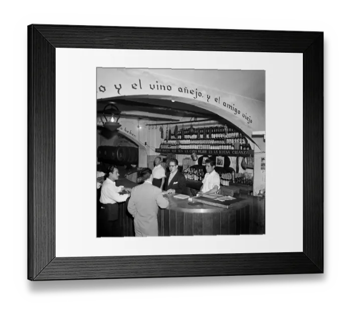 Framed Print : Mexico City Street Scenes Framed Print : Mexico City Street Scenes