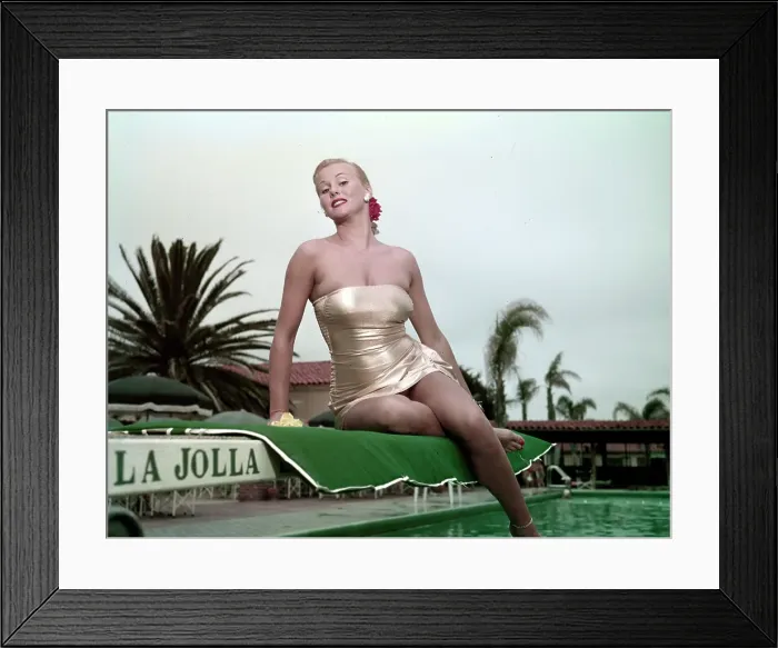 Framed Print : LA JOLLA BEACH AND TENNIS CLUB Framed Print : LA JOLLA BEACH AND TENNIS CLUB