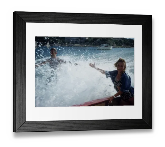 Framed Print : WATER SKIING IN ACAPULCO Framed Print : WATER SKIING IN ACAPULCO