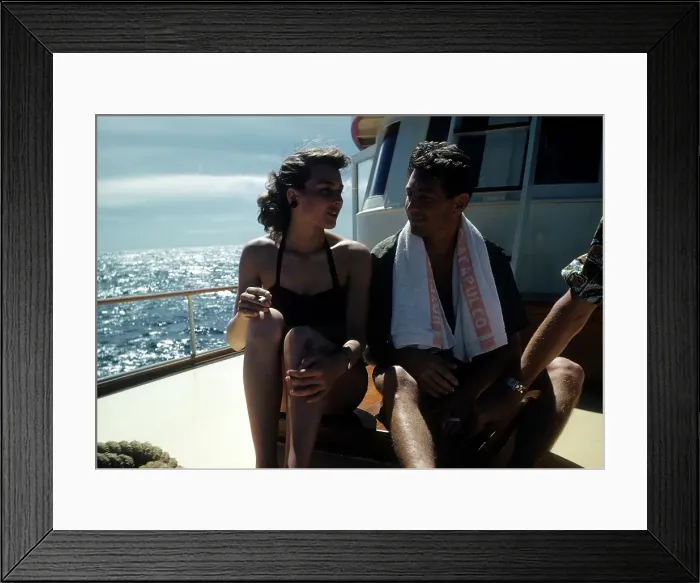 Framed Print : BOATING IN ACAPULCO Framed Print : BOATING IN ACAPULCO
