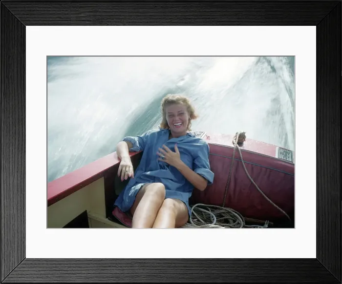 Framed Print : BOATING IN ACAPULCO Framed Print : BOATING IN ACAPULCO