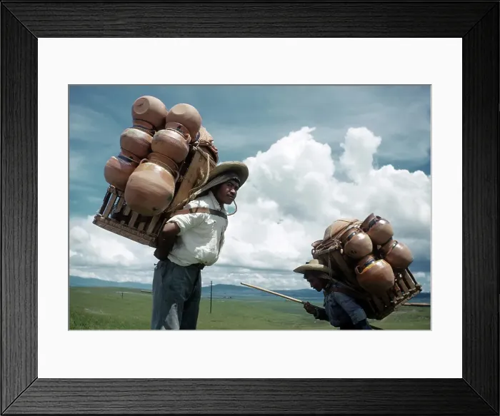 Framed Print : POTTERY TRADERS IN TOLUCA MEXICO Framed Print : POTTERY TRADERS IN TOLUCA MEXICO