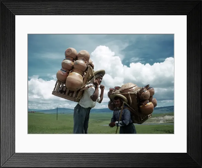 Framed Print : POTTERY TRADERS IN TOLUCA MEXICO Framed Print : POTTERY TRADERS IN TOLUCA MEXICO