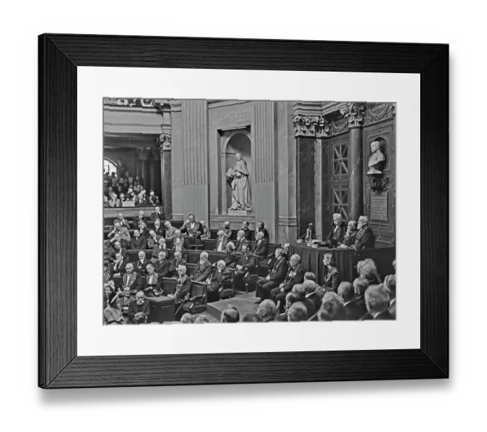 Framed Print : Academie Francaise, Institut De France Framed Print : Academie Francaise, Institut De France