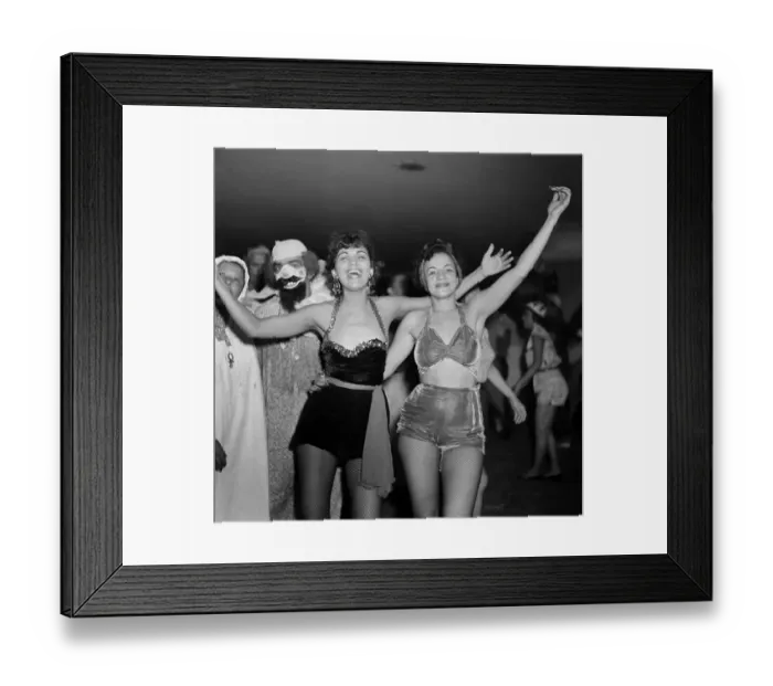 Framed Print : Carnival in Rio de Janeiro Framed Print : Carnival in Rio de Janeiro