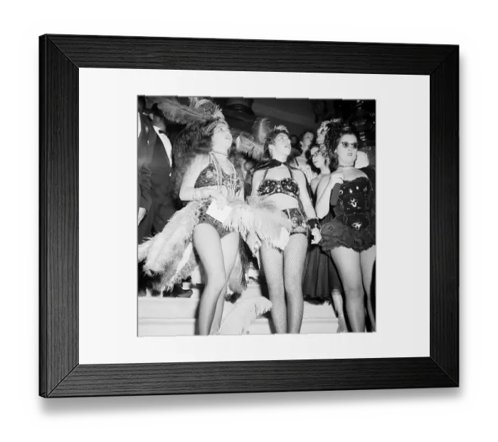 Framed Print : Carnival in Rio de Janeiro Framed Print : Carnival in Rio de Janeiro