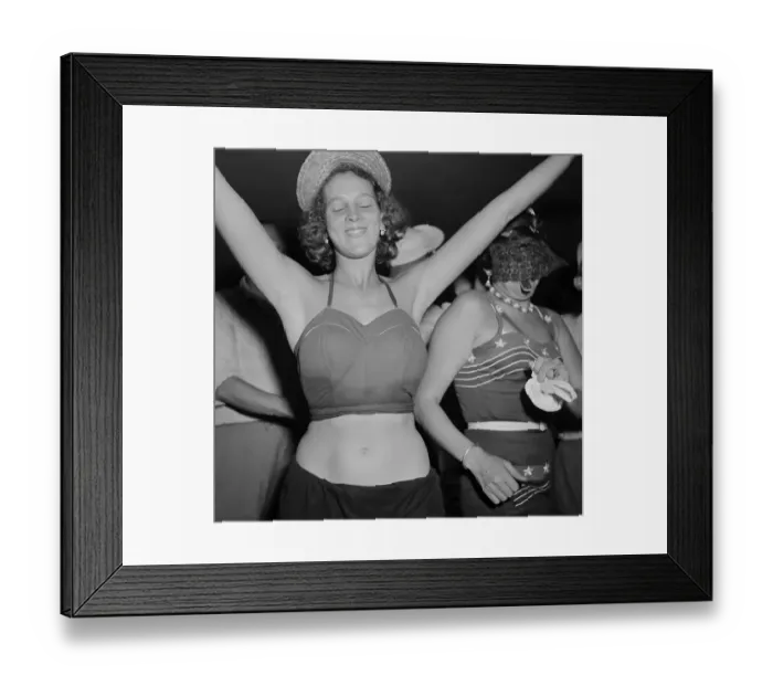 Framed Print : Carnival in Rio de Janeiro Framed Print : Carnival in Rio de Janeiro