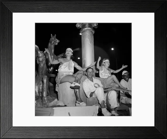 Framed Print : Carnival in Rio de Janeiro Framed Print : Carnival in Rio de Janeiro