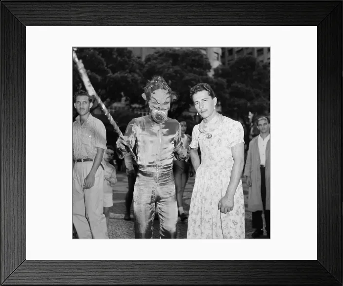 Framed Print : Carnival in Rio de Janeiro Framed Print : Carnival in Rio de Janeiro