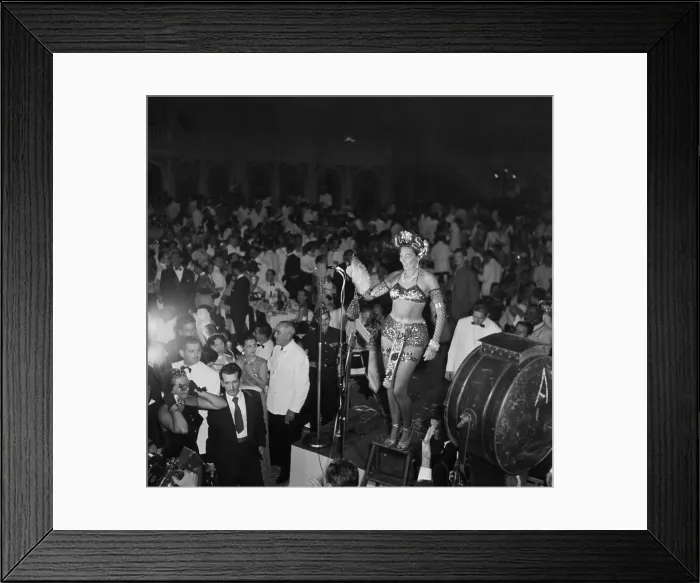 Framed Print : Carnival in Rio de Janeiro Framed Print : Carnival in Rio de Janeiro