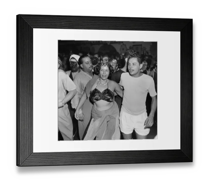 Framed Print : Carnival in Rio de Janeiro Framed Print : Carnival in Rio de Janeiro