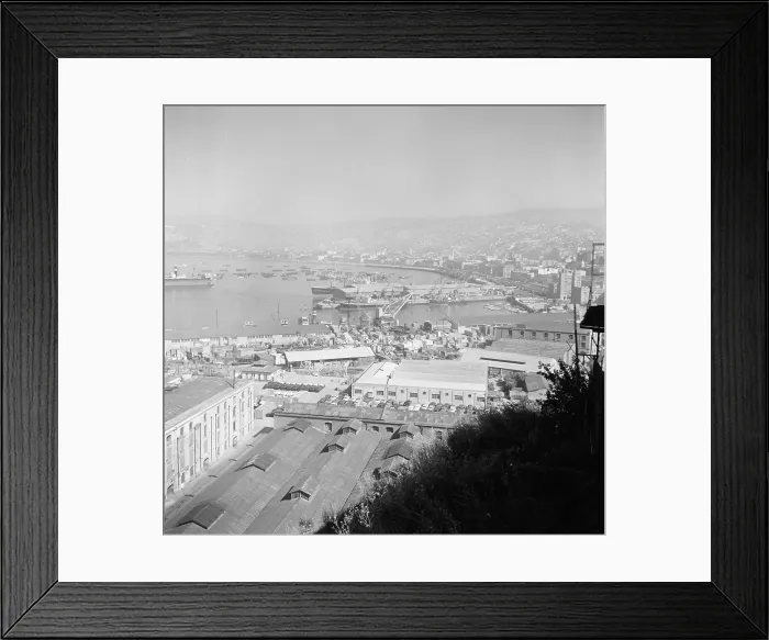 Framed Print : Valparaiso, Chile Framed Print : Valparaiso, Chile