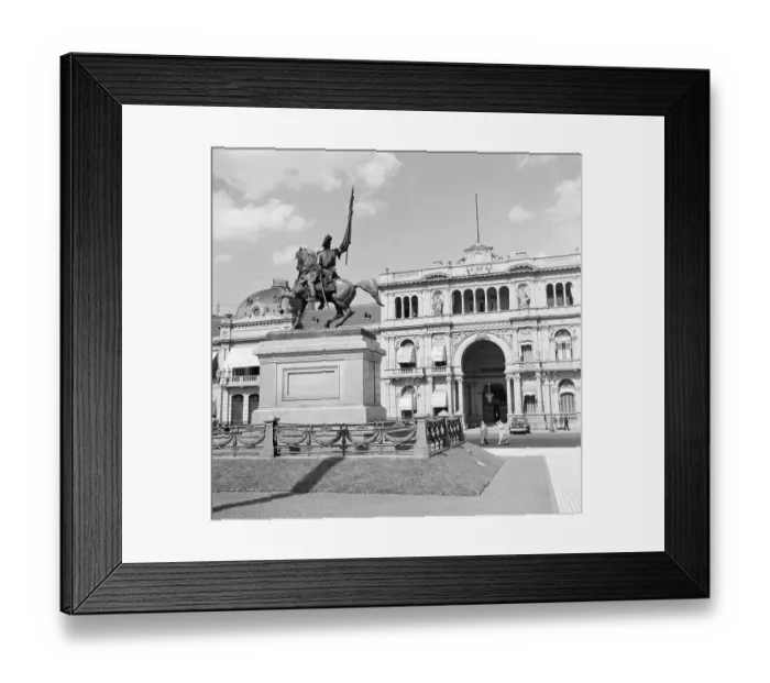 Framed Print : Buenos Aires, Argentina Framed Print : Buenos Aires, Argentina