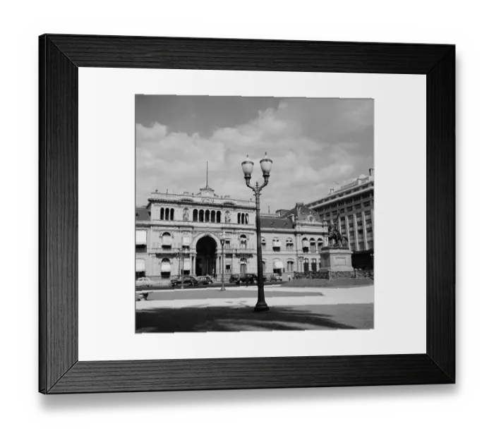 Framed Print : Buenos Aires, Argentina Framed Print : Buenos Aires, Argentina