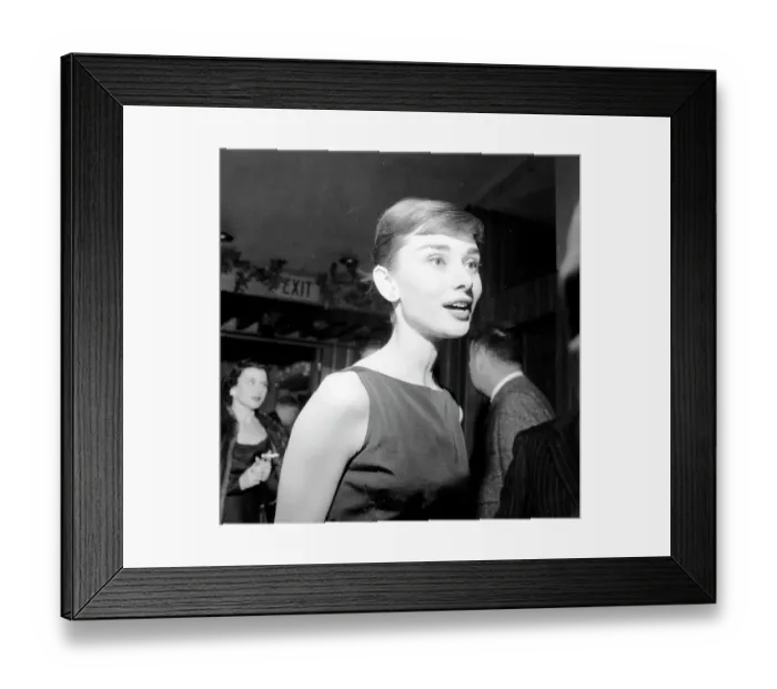 Framed Print : Audrey Hepburn Framed Print : Audrey Hepburn