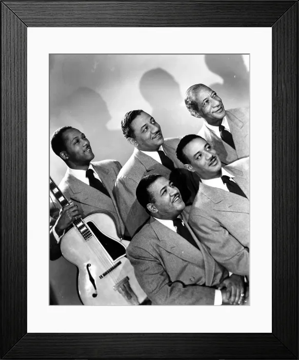 Framed Print : The Mills Brothers Portrait With Guitarist Framed Print : The Mills Brothers Portrait With Guitarist