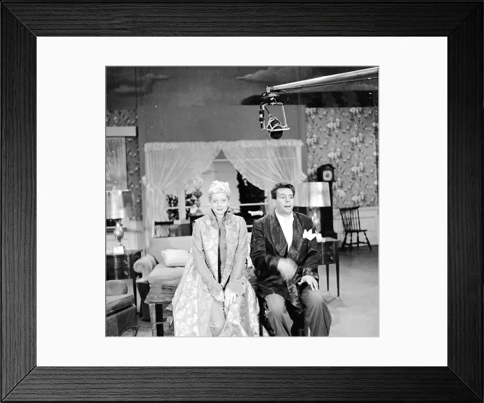 Framed Print : Toast Of The Town Framed Print : Toast Of The Town