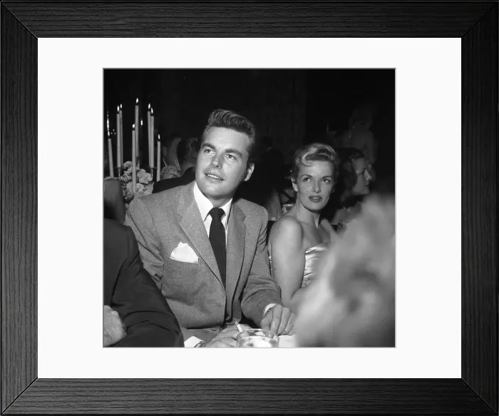 Framed Print : Robert Wagner At An Event Framed Print : Robert Wagner At An Event