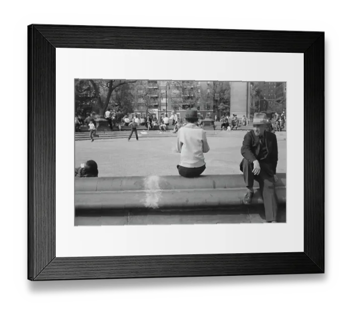 Framed Print : Washington Square Park Framed Print : Washington Square Park