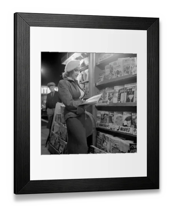 Framed Print : Jackie Hilton In Los Angeles Framed Print : Jackie Hilton In Los Angeles